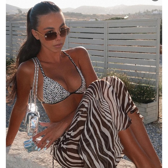 White Fox Turn up the music Diamanté Bralette. Bling rhinestone bralette. - Picture 1 of 3